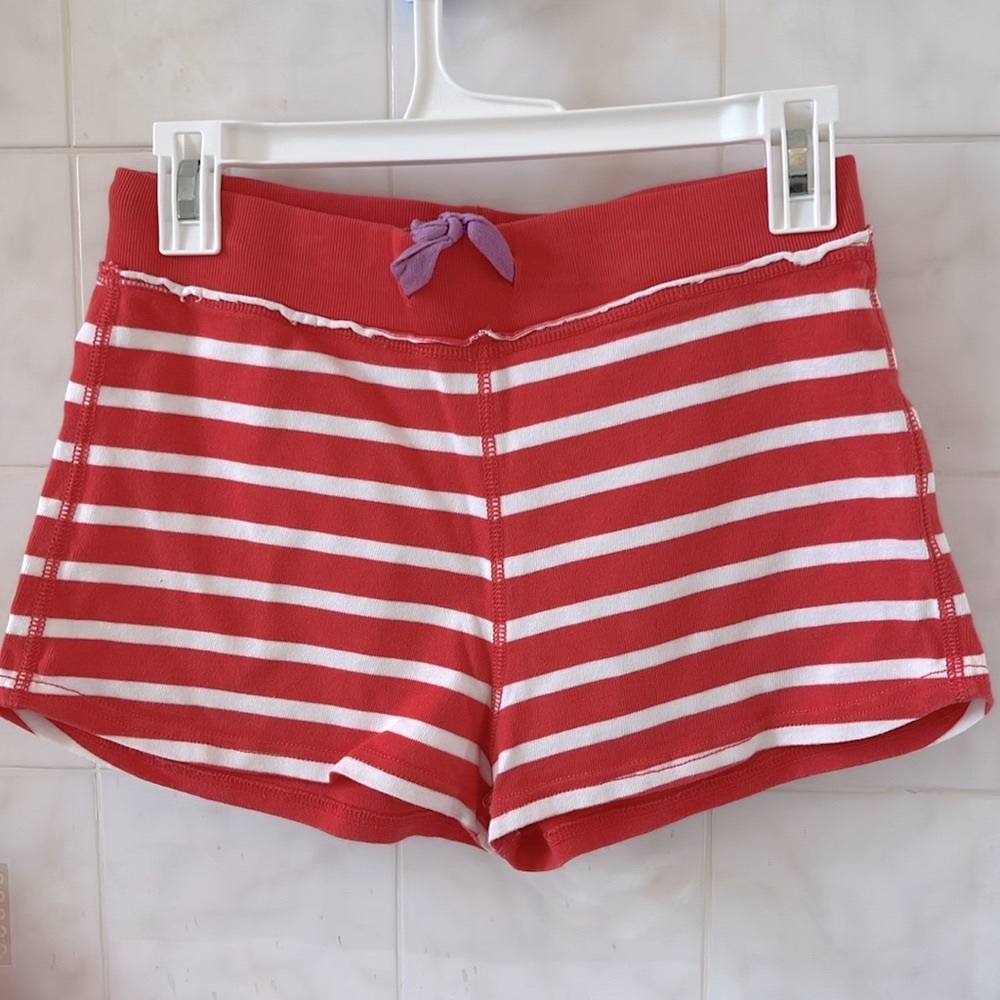 Johnnie B/Boden girls red and white cotton striped shorts in size 13-14